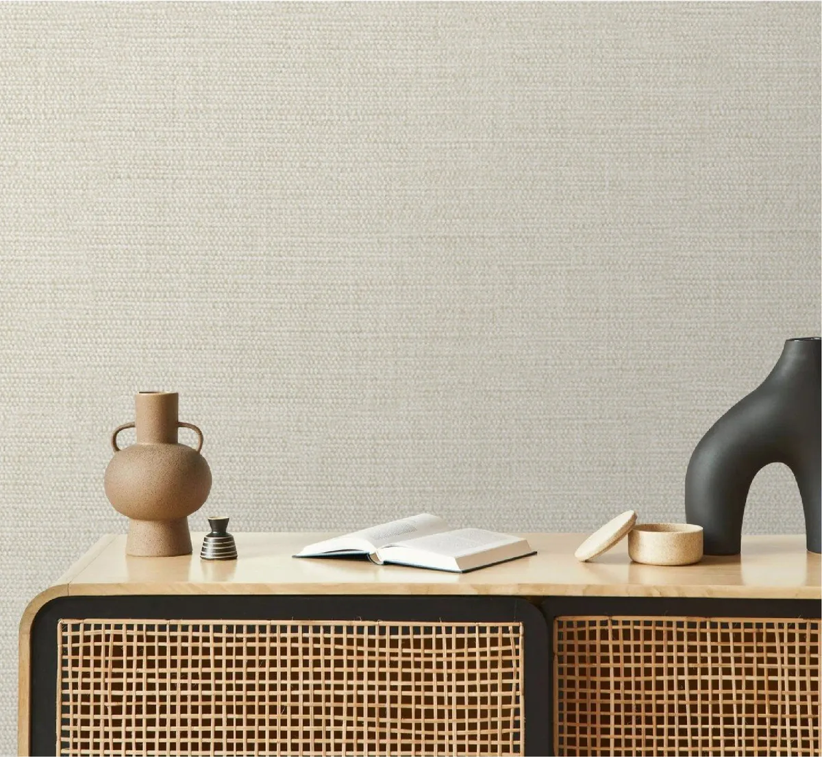 Brown wallpaper details